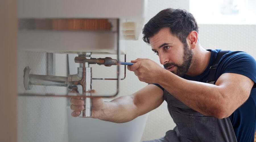 Faucet repair for sink in Saffell, AR